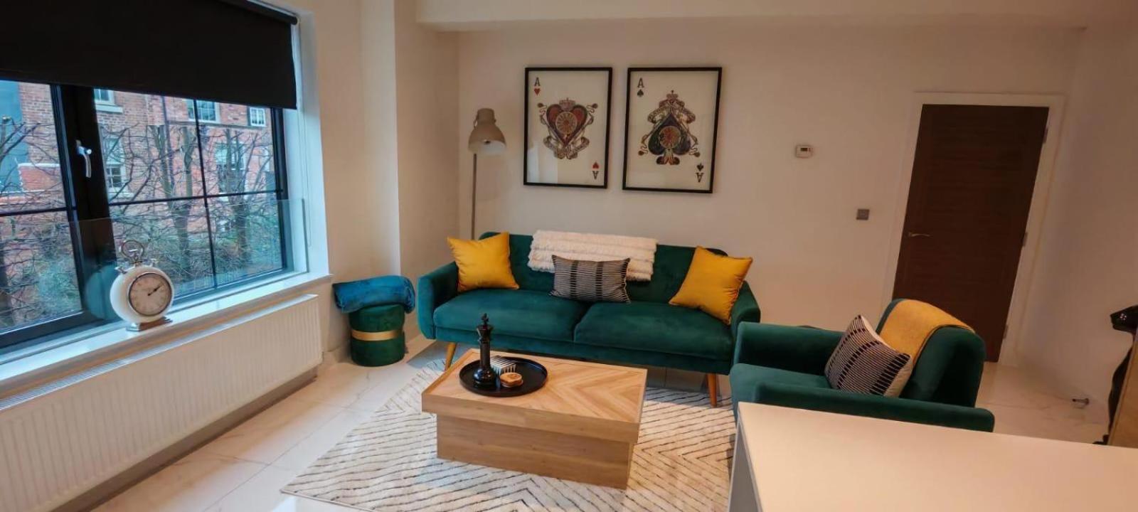 Luxury Apartment: City Centre, Stylish, Modern Chester Exteriér fotografie